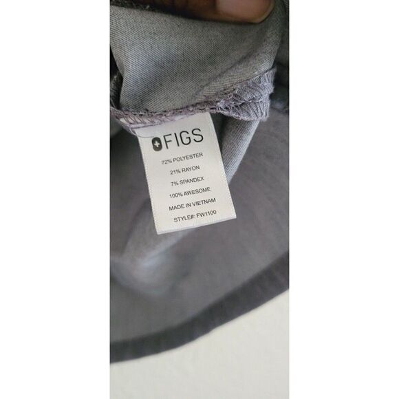 Figs Casma Scrub Top Three Pocket Short Sleeve Graphite Gray Size Medium - Picture 9 of 10